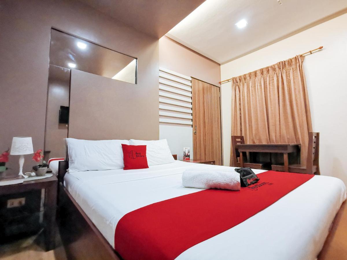 Reddoorz Plus near Robinsons Place Gensan Hotel General Santos City Buitenkant foto